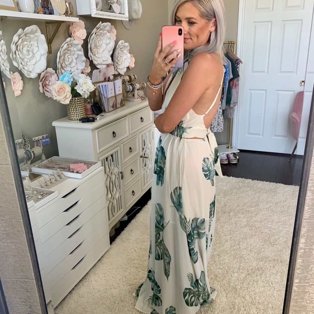 Dress Forum Botanical Maxi Dress - Picture 2 of 7